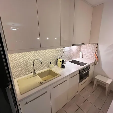 Modern, Kenyelmes Otthon Neked Apartment